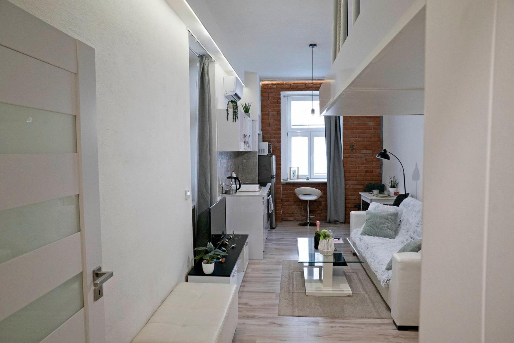 New Stylish Place For Couple Bratislava Exteriör bild